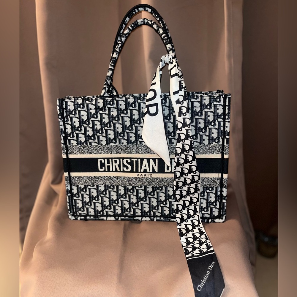 Cristian Dior Tote